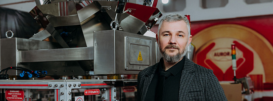 Сегодня на заводе «АВРОРА» отмечают день рождения генерального директора Алексея Юрьевича Максимова